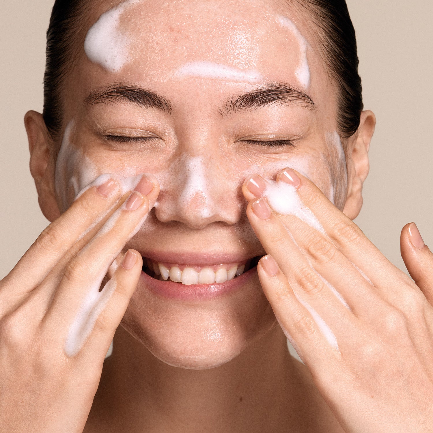 Glacier Foam - Renewing Cleanser